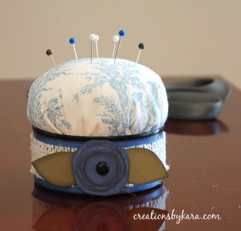 How To Make Darling Fabric Covered Push-pins!
