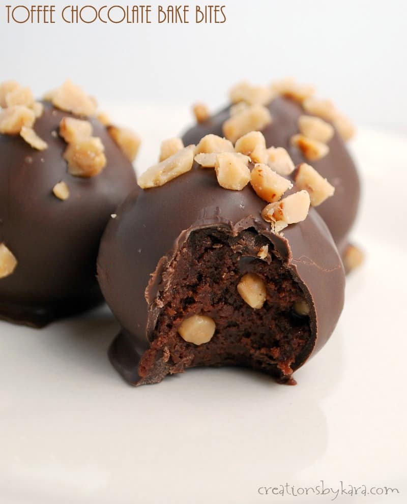 Chocolate Cake Balls - The Cookin Chicks