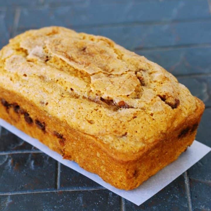 https://www.creationsbykara.com/wp-content/uploads/2014/11/Pumpkin-Cinnamon-Chip-Bread-023-1-720x720.jpg