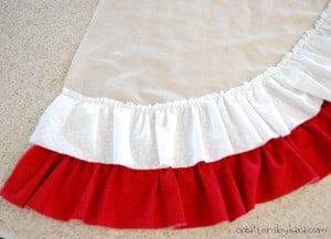 Easy to sew Ruffled Christmas Tree skirt