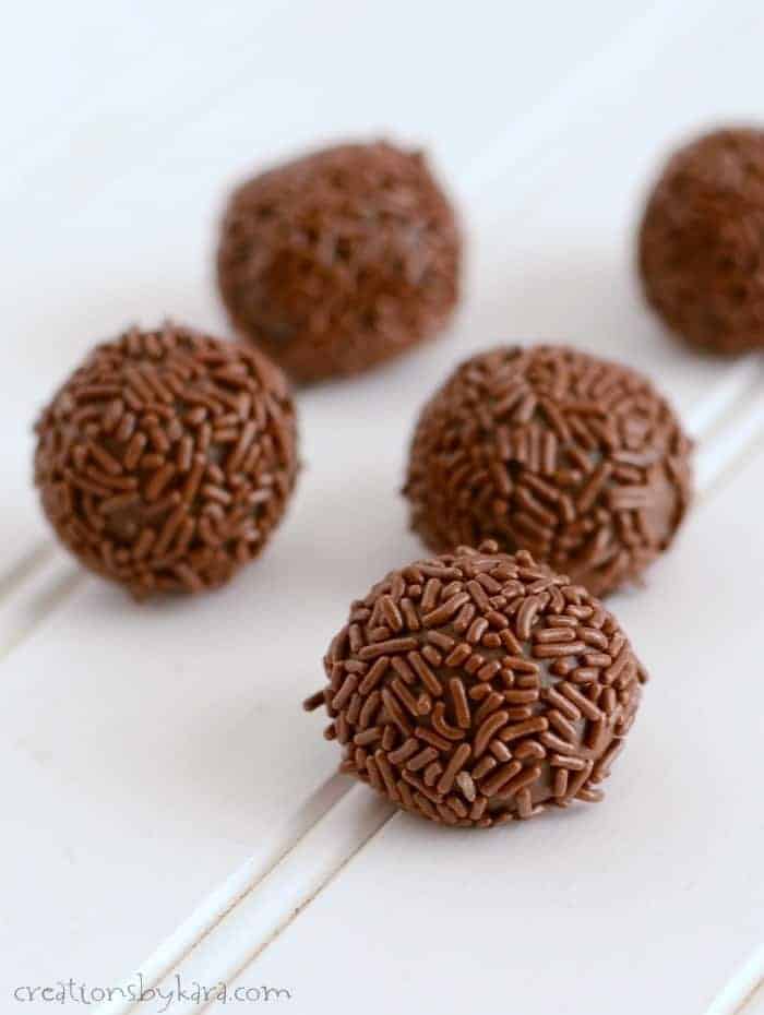 Caramel Chocolate Truffles (brigadeiro)