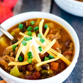 bowl of pumpkin black bean chili