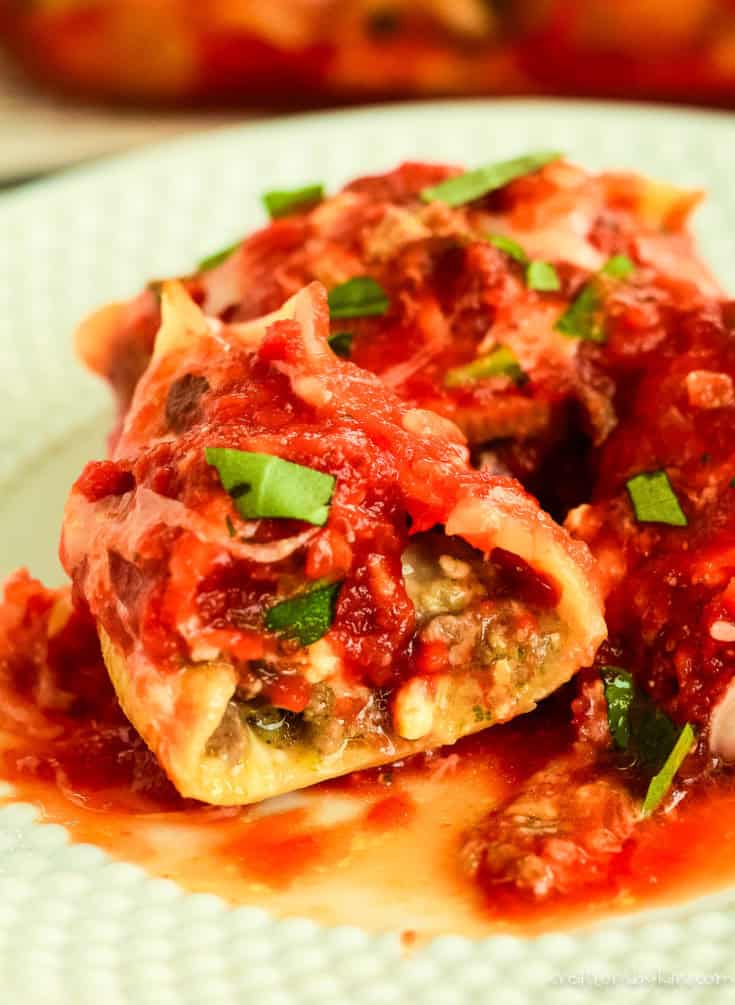 plate of beef stuffed shells