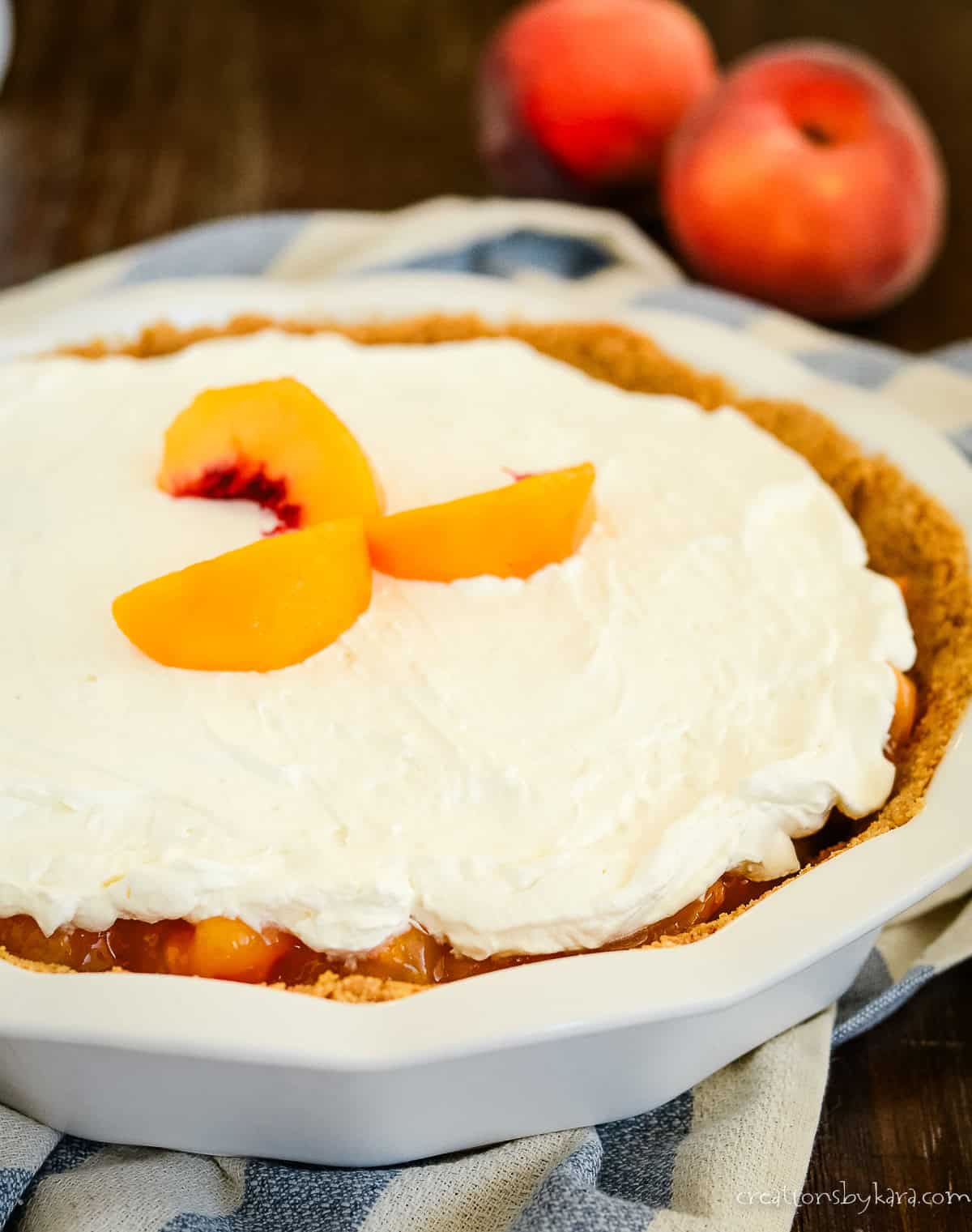 whole creamy peach pie