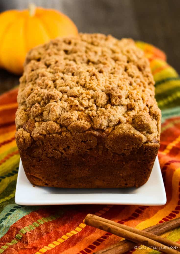 Streusel-Topped Pumpkin Bread Recipe