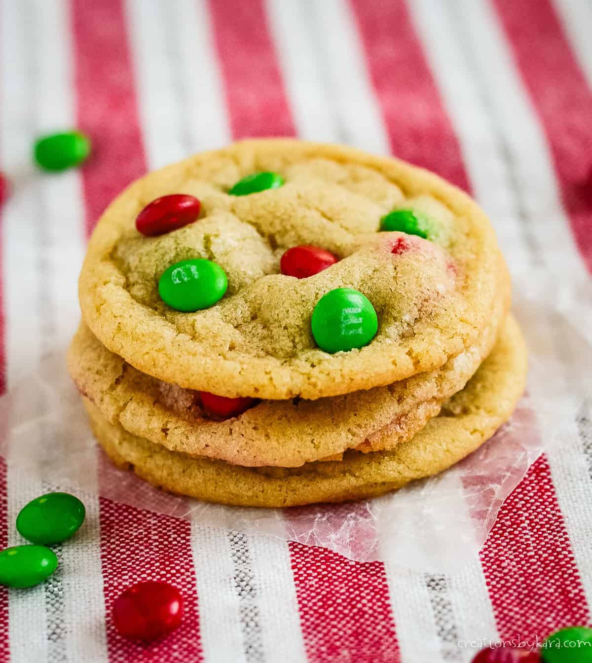 mini m&m christmas cookies