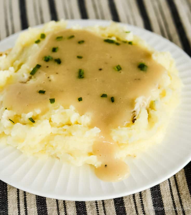 yukon gold mashed potatoes with turkey gravy