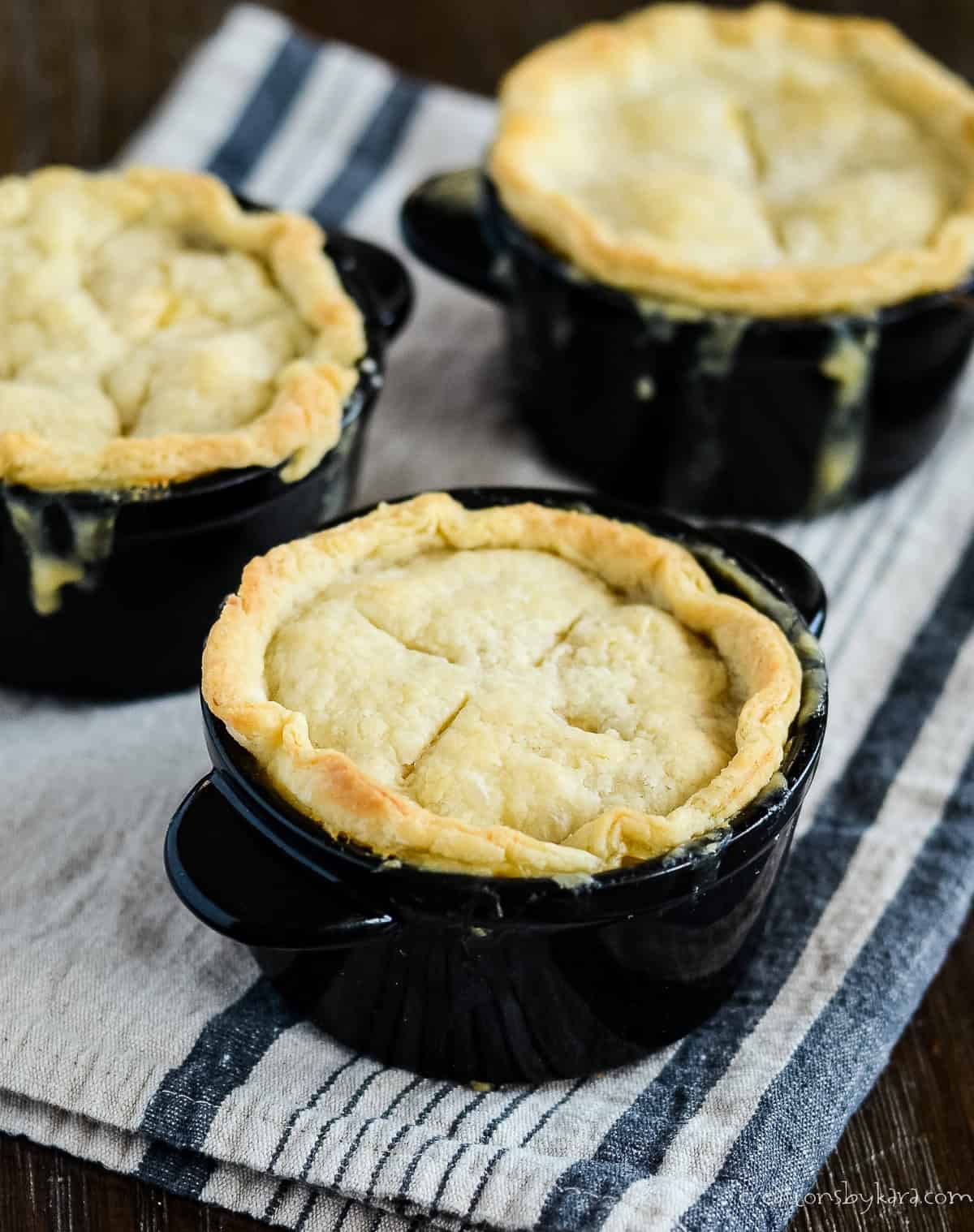 mini chicken pot pies with pie crust